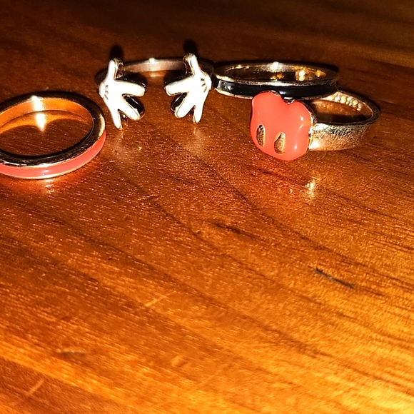 Disney Jewelry - SET OF DISNEY RINGS, MICKEY TROUSERS & GLOVES / 3 SOLID RINGS SIZE 6 TO 7